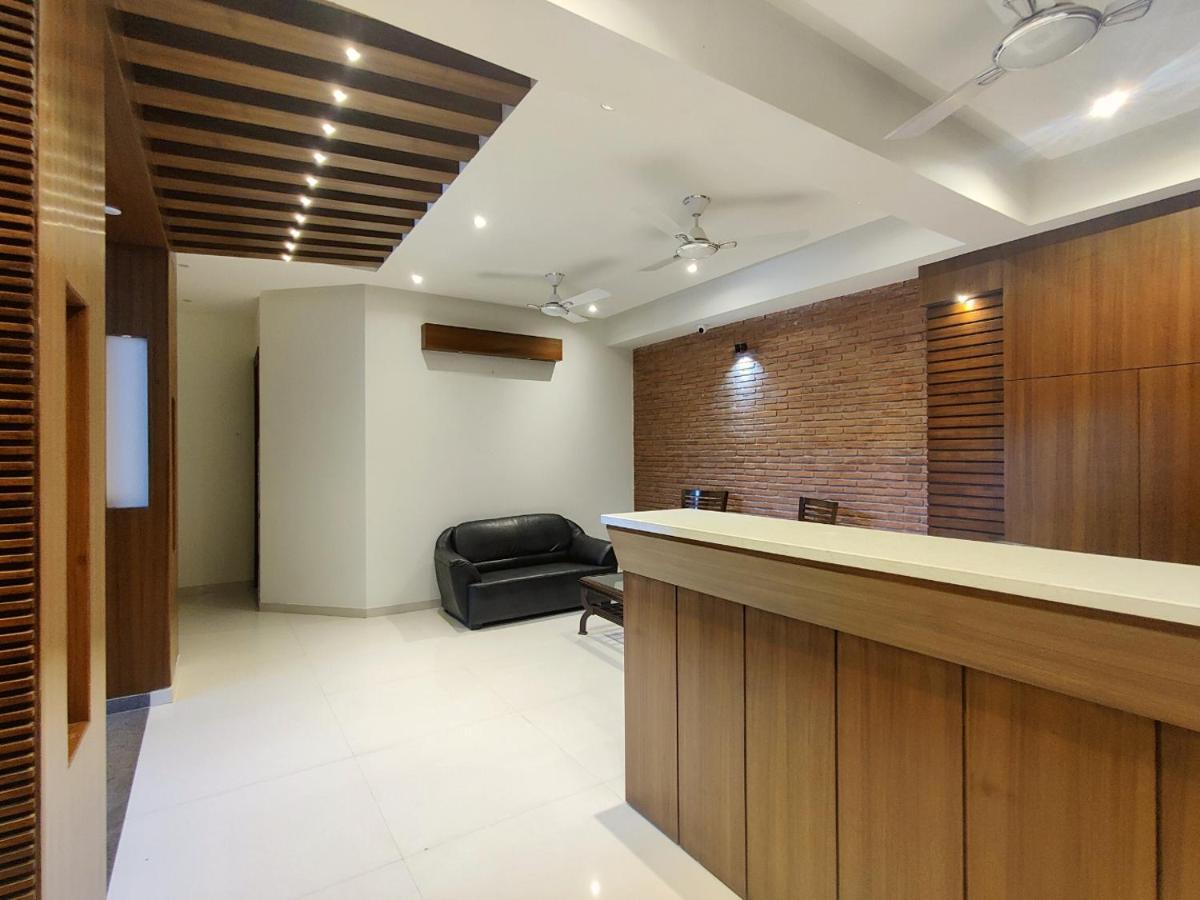 The Shacon Hotel Noida Eksteriør billede