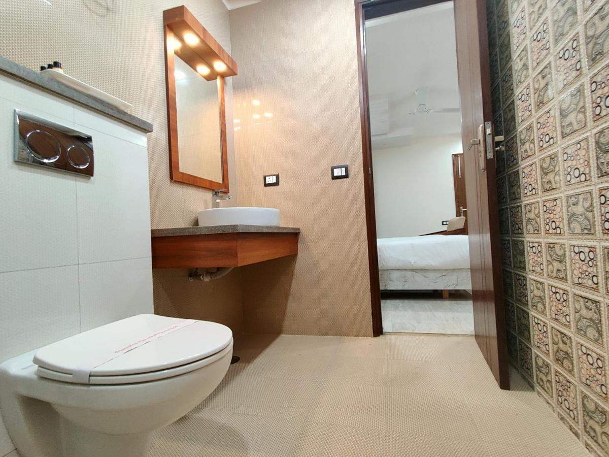 The Shacon Hotel Noida Eksteriør billede