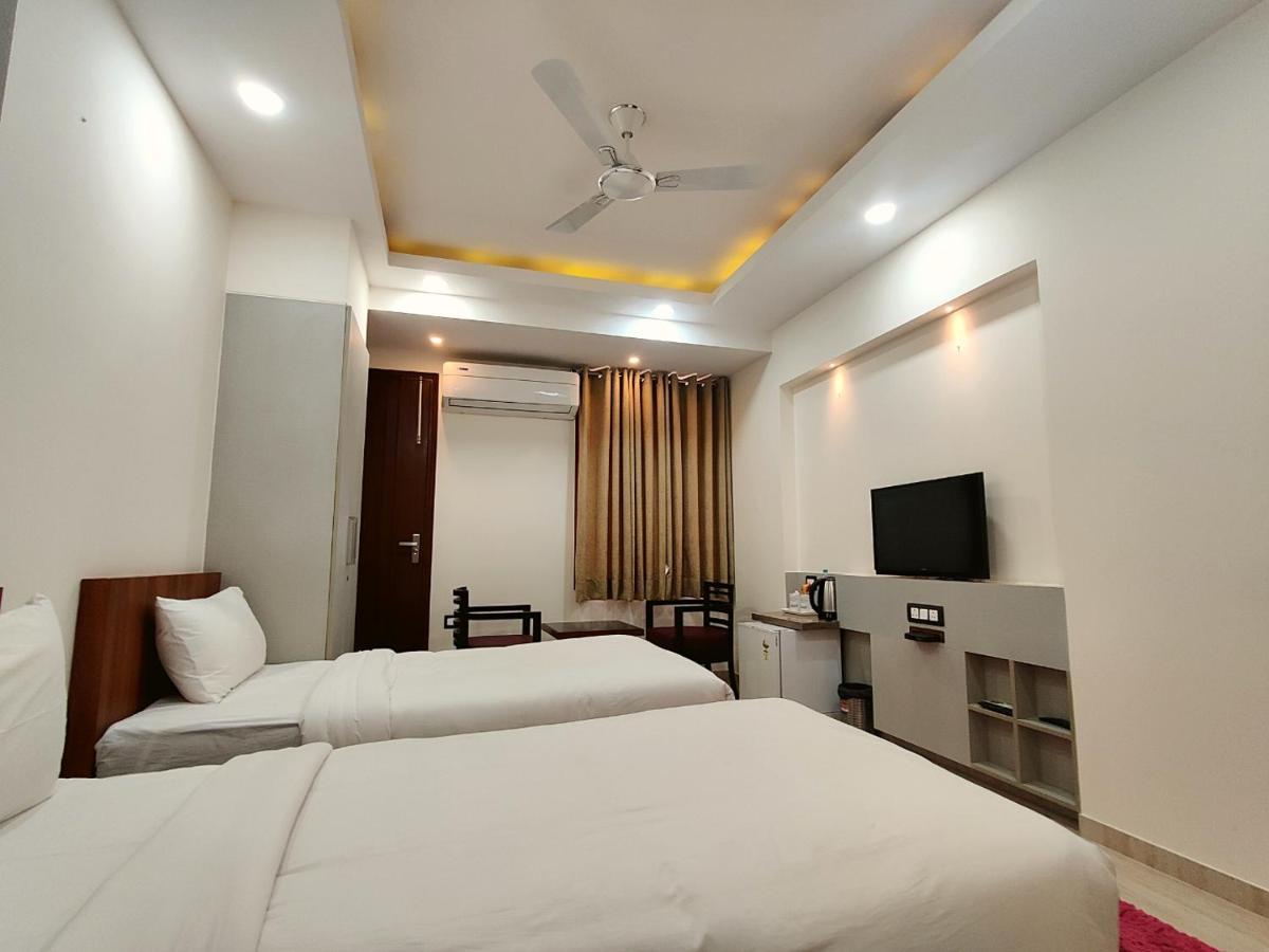 The Shacon Hotel Noida Eksteriør billede